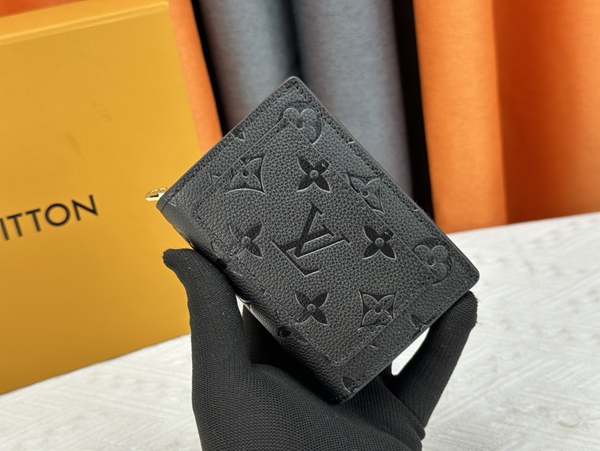 LVコピーウォレット正面デザイン